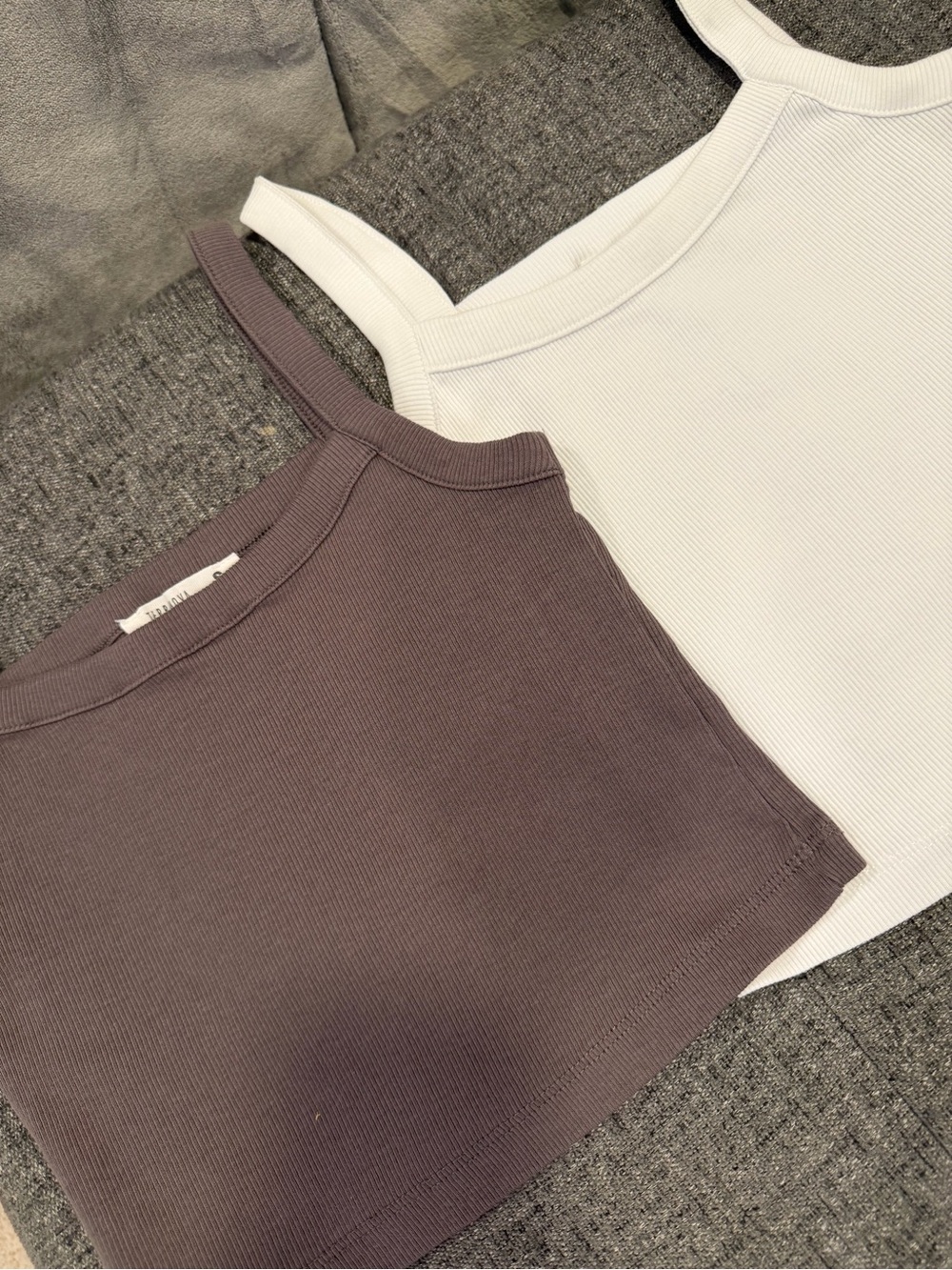 NWOT- Pack of 2 Terranova Ribbed Crop Tops - Size Small
